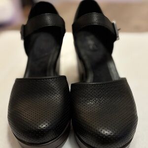 boc clogs